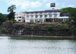 Kameyama Onsen Hotel